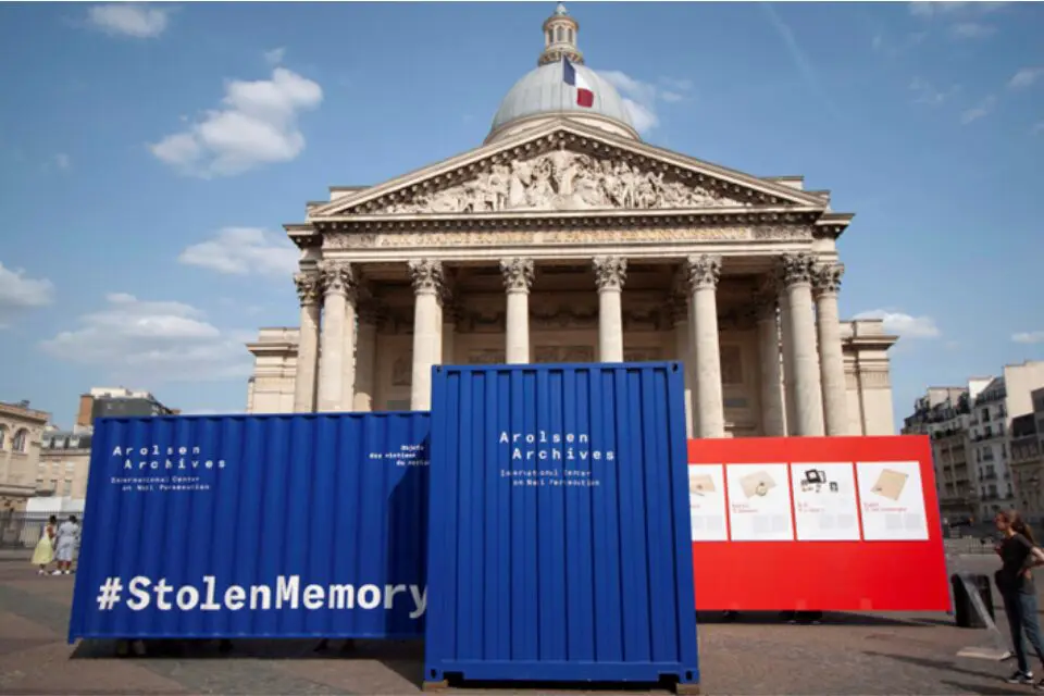 Ville de Dijon : Stolen Memory