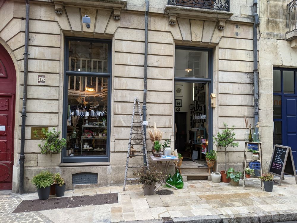 Le Magasin moderne 6