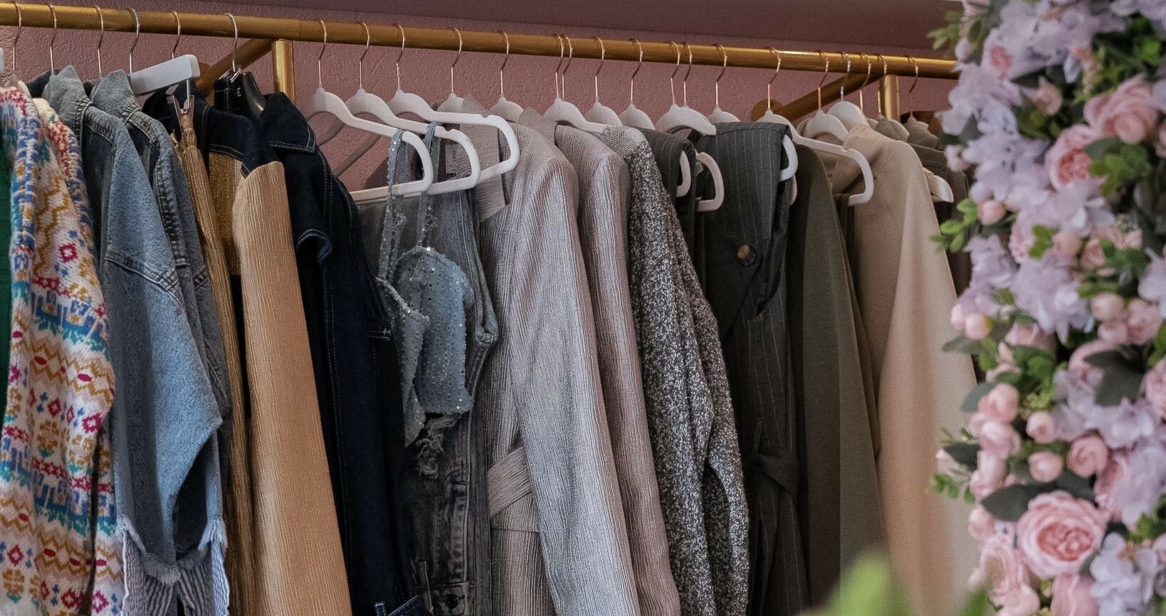 PHOTO-2024-10-10-19-27-26 2 L'Unique Fée Luxury